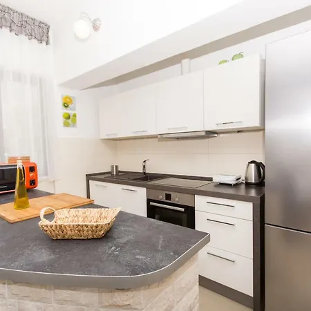 Ruzmarin Tatil Evi Trogir