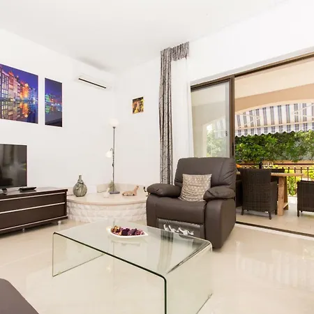 Ruzmarin Tatil Evi Trogir