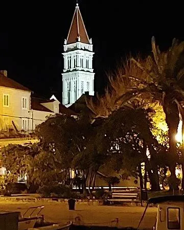 Ruzmarin Vakantiehuis Trogir